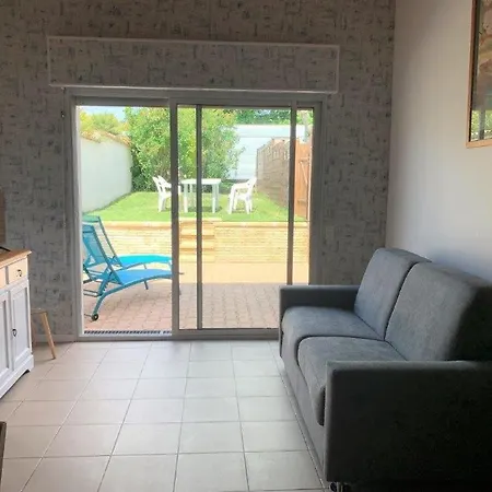 Villa Georges De Didonne - Agreable Maison Mitoyenne Avec Jardin Clos